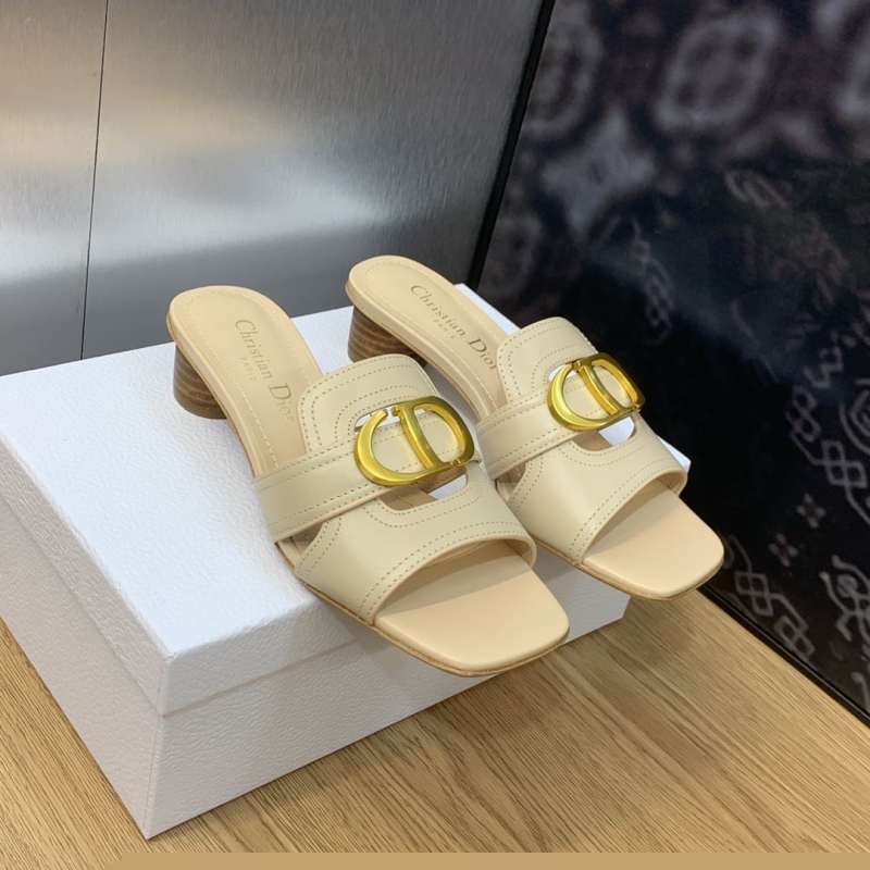 ch**an D*or slippers